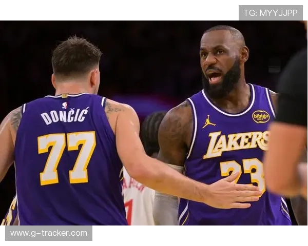 ESPN预测洛城德比湖人胜率略占上风快船紧追明日对决胜负悬念升温